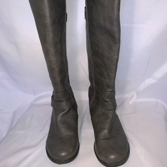 G by Guess knee boots dark grey low heel size 10 - Picture 3 of 7